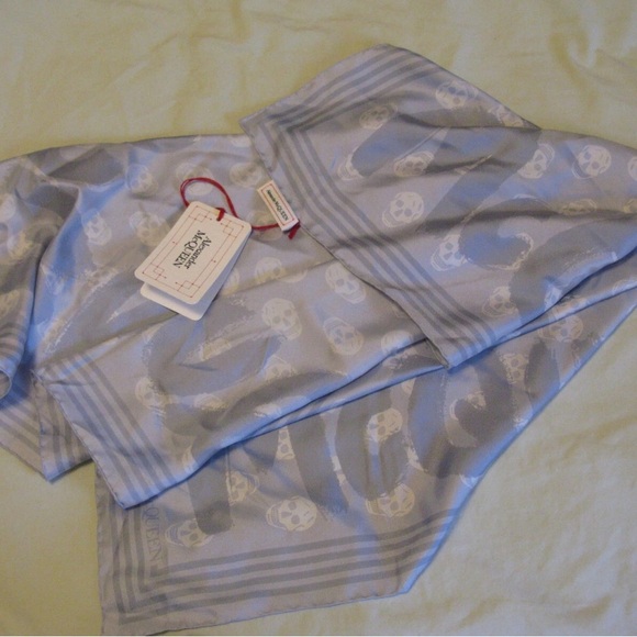 Alexander McQueen Graffiti Logo Skull Print Silk Biker Scarf Sky Blue NWT - Picture 5 of 5